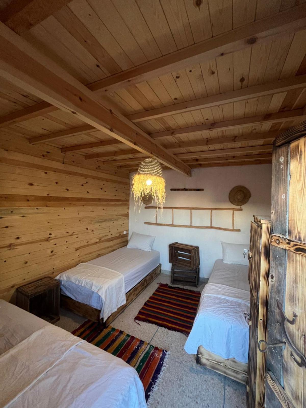 Heaven Surf Camp Vandrerhjem Tamraght Eksteriør bilde