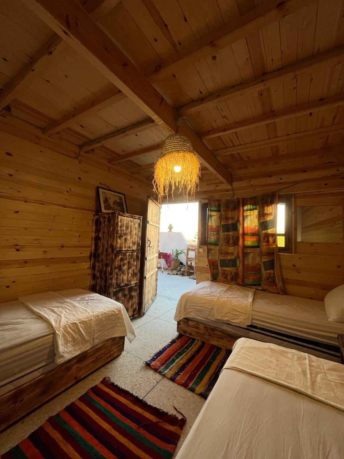 Heaven Surf Camp Vandrerhjem Tamraght Eksteriør bilde